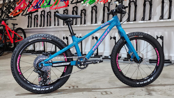Blue Sky 20 Rigid